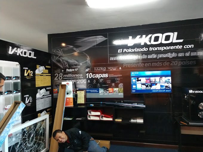 V-KOOL Gómez Morín polarizado de vidrios en monterrey