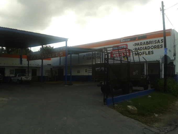 Parabrisas Radiadores y Mofles Oriente