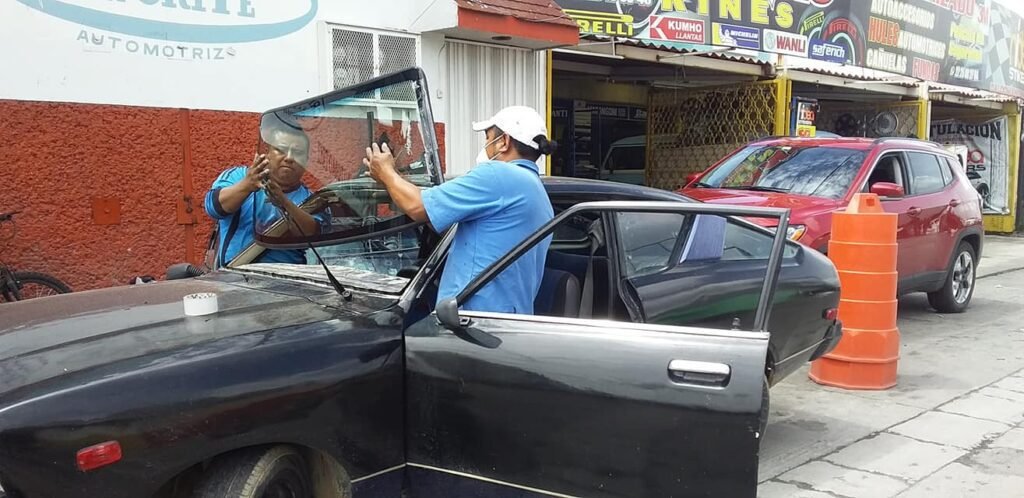 fotos de parabrisas la esquina