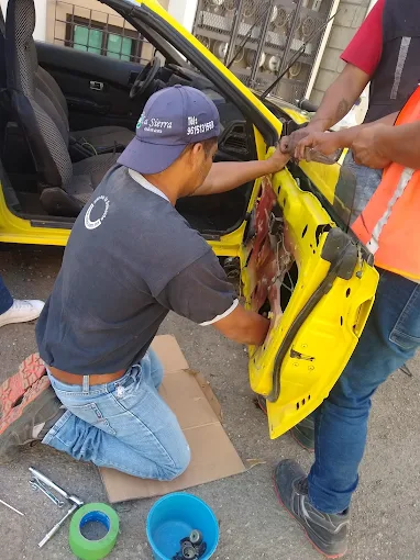 reparación de elevadores y parabrisas en Oaxaca reparación de elevadores y parabrisas en Oaxaca