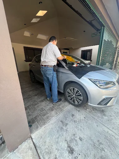 reparacion de parabrisas y cristales en Monterrey